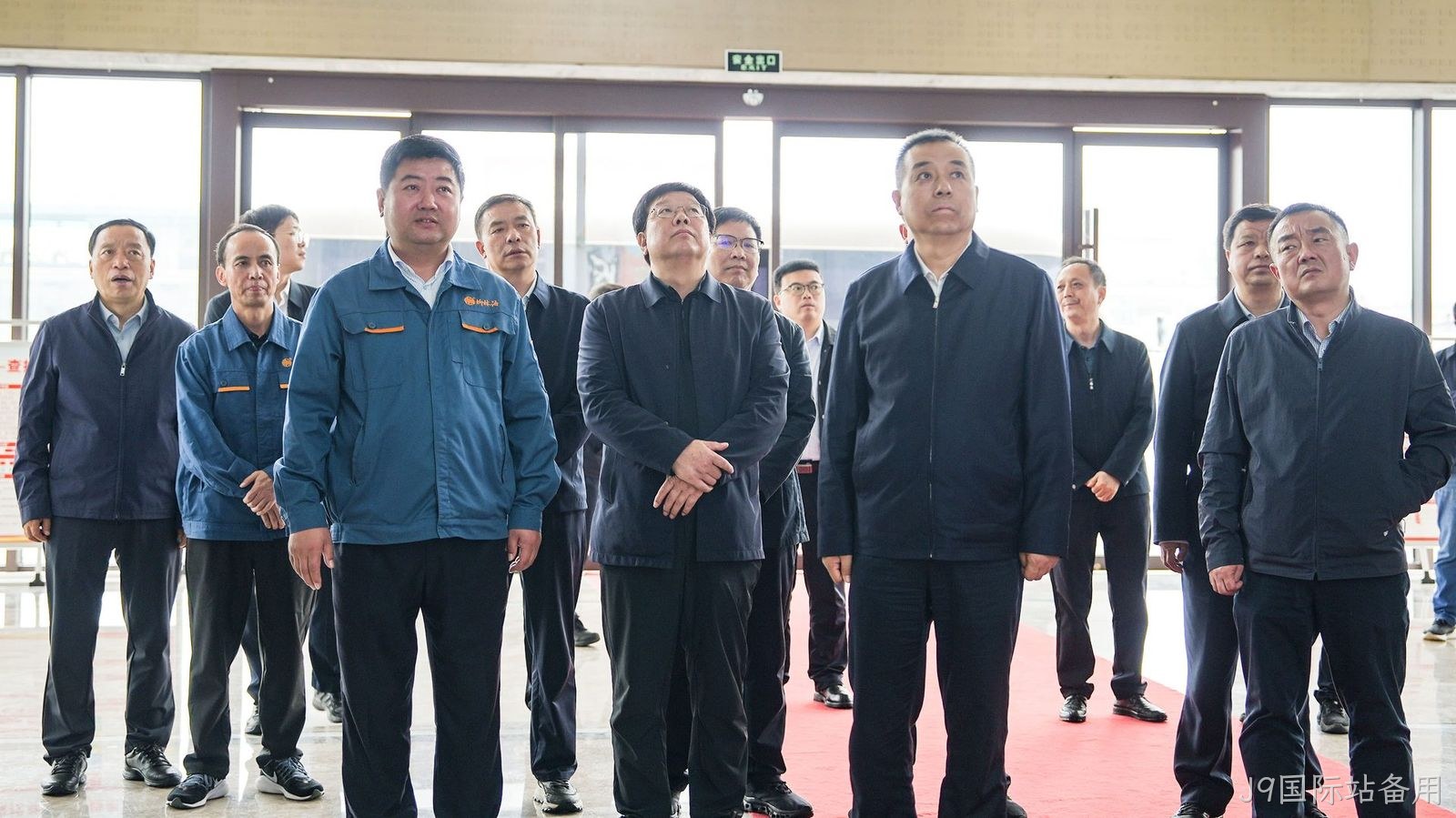 商洛市政协主席王宁岗一行莅临替换词考察指导